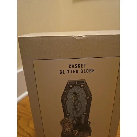 Cracker Barrel Skeleton In Casket LED Glitter Globe, Halloween Decor, New NIB